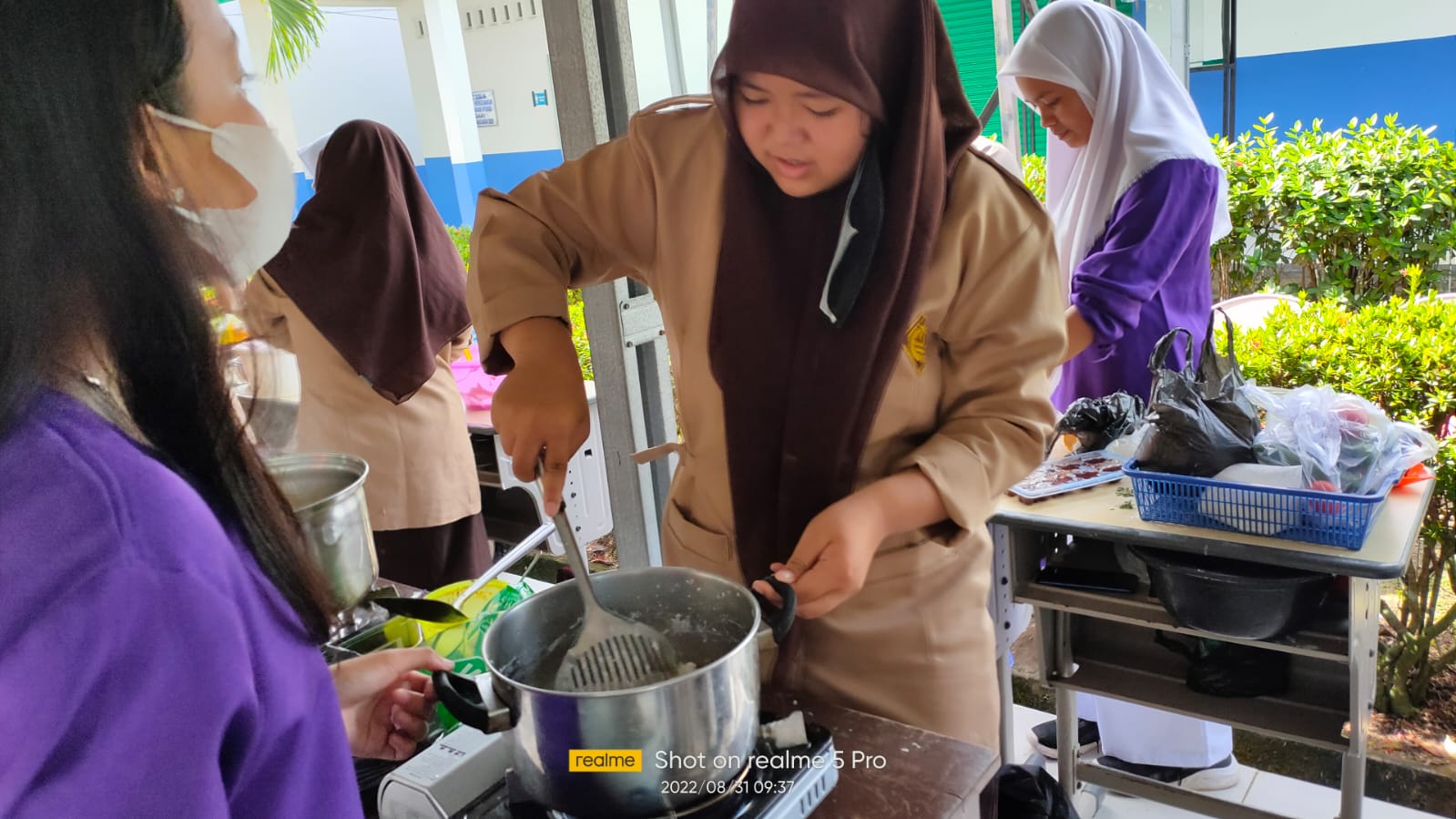 Lomba Masak Ketahanan panga HUT SMANETA 31