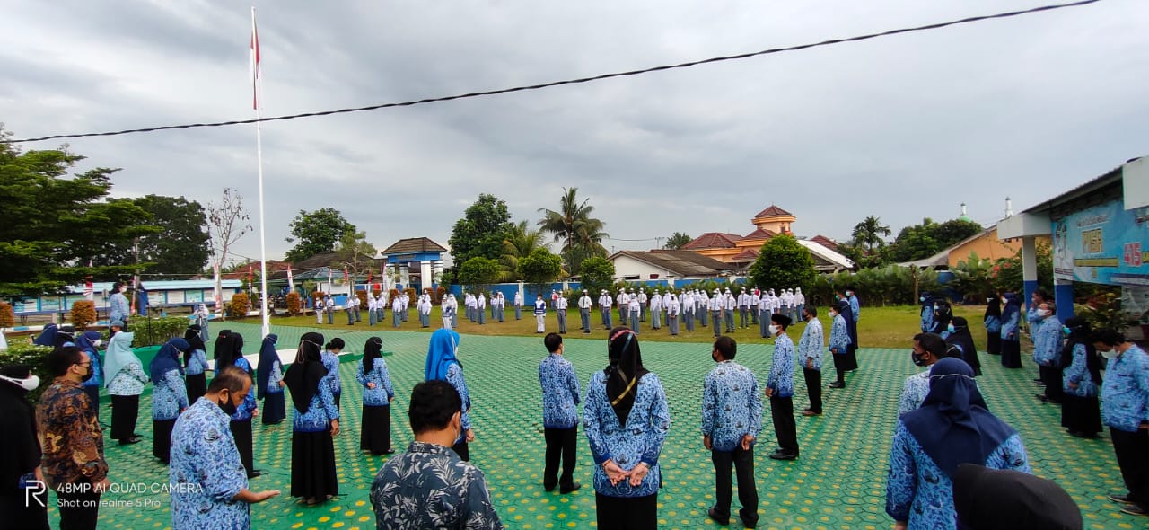 Upacara bendera Hari kemerdekaan RI ke 76