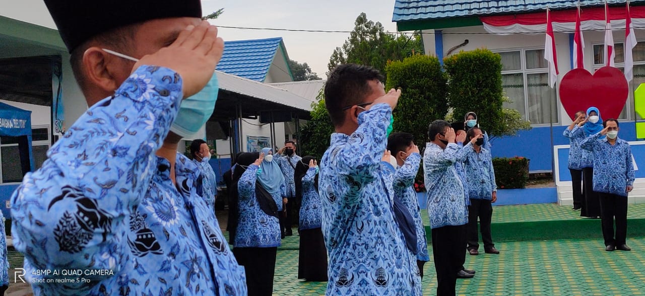 Upacara bendera Hari kemerdekaan RI ke 76