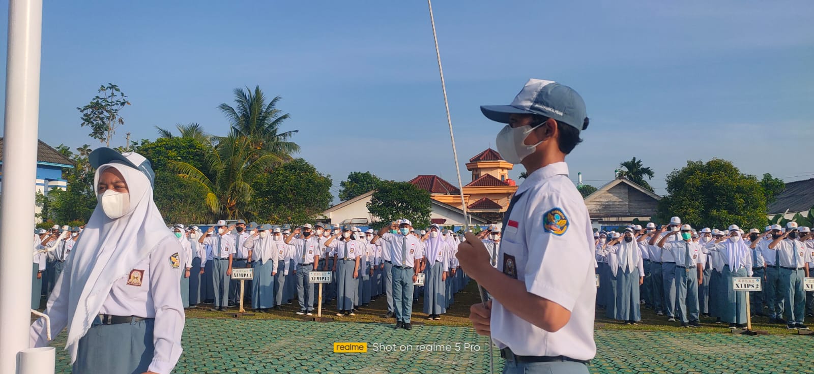 Upacara Bendera Senin