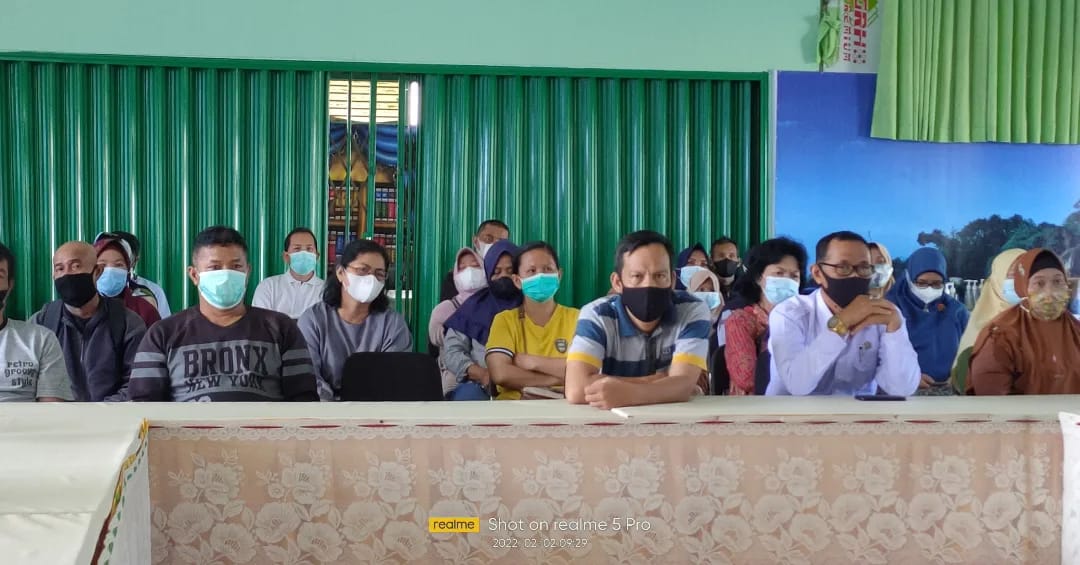 lanjutan .Sosialisasi Program kerja peningkatan Mutu penddikan melalui Klinik Belajar dan Klinik Unggulan di SMA Negeri 3 pangkalpinang.