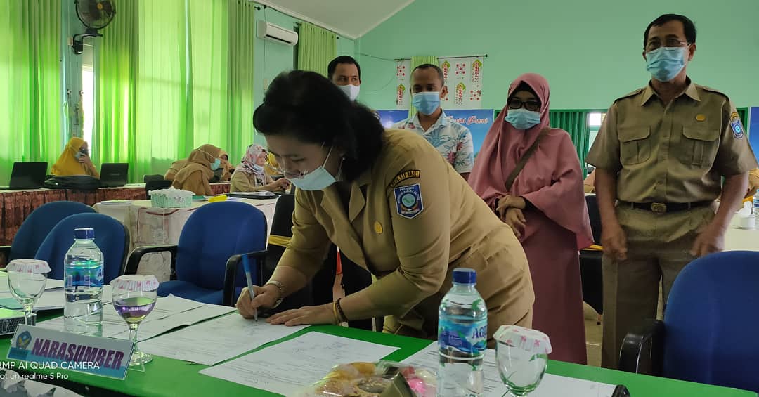 Rapat Anggaran APBN, APBD dan IPP 2021 bersama Komite sekolah dan Orang Tua Siswa