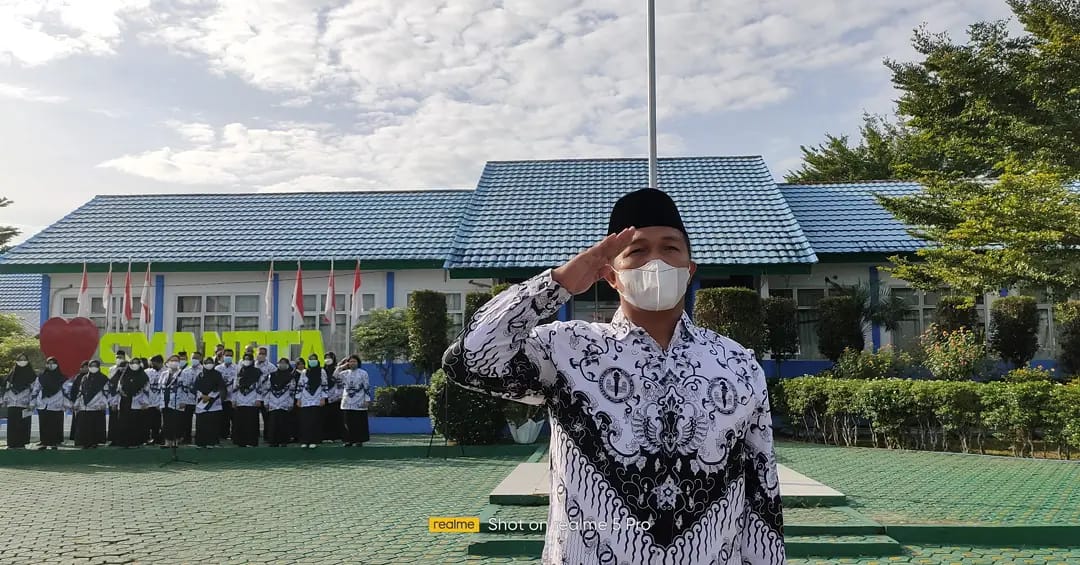 Upacara Hari Guru Nasional 2021