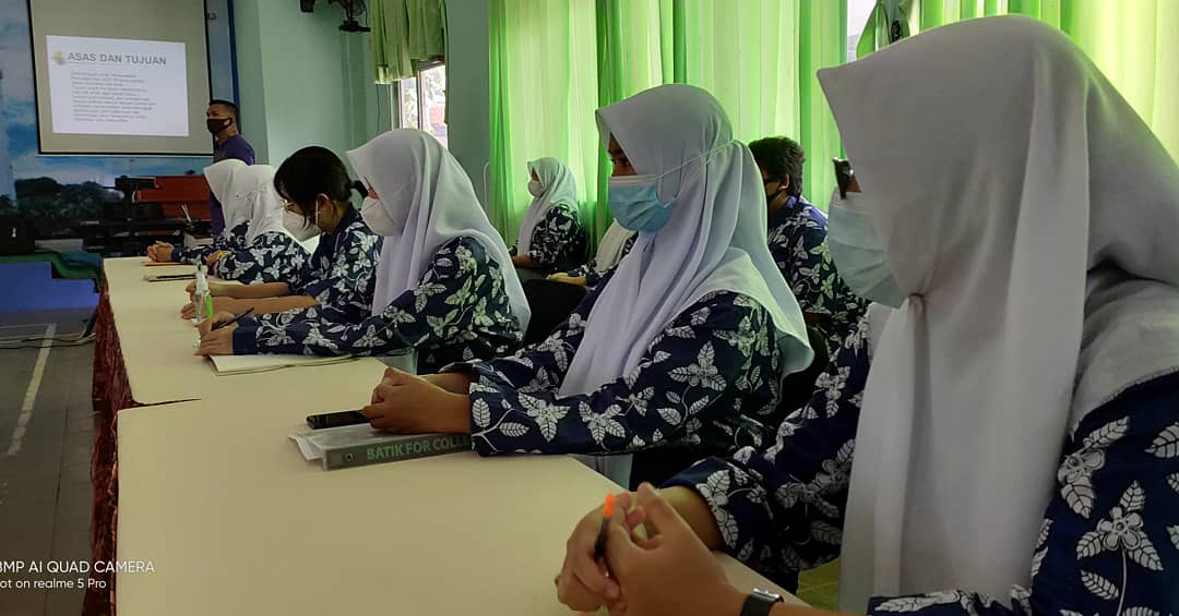 Jaksa Masuk Sekolah